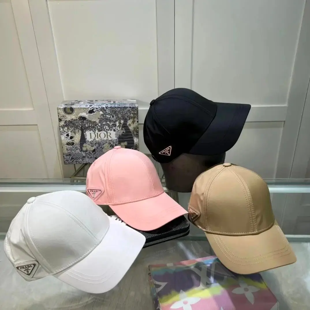Prada Cap 1